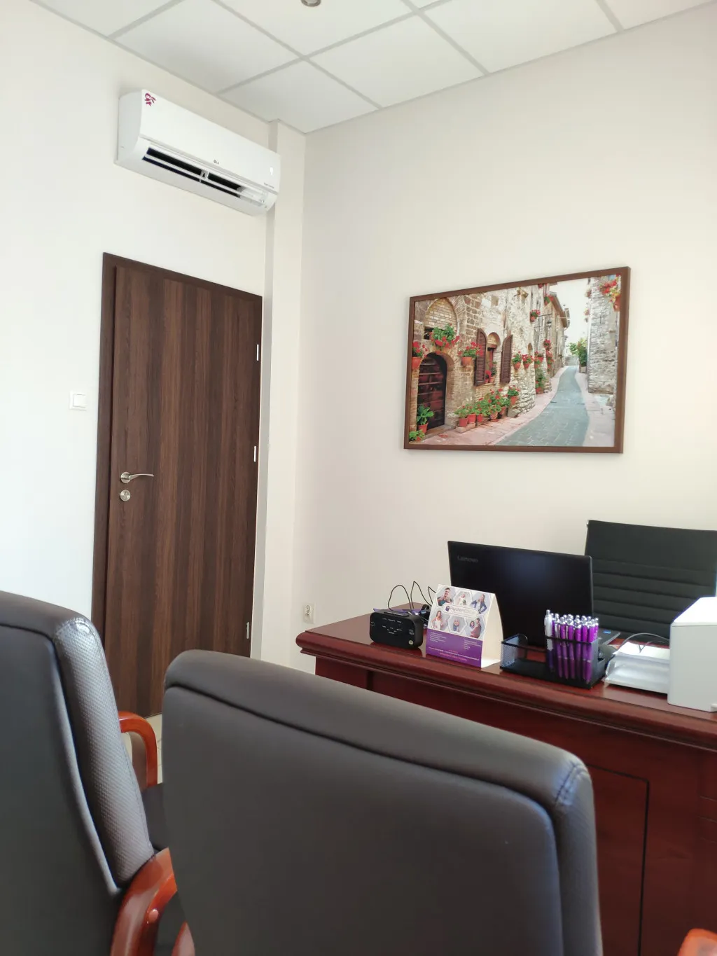 Klimatyzacja do biura w Łodzi — montaż Pink Ninja